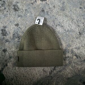lululemon athletica Dark Green Knit Beanie L/XL